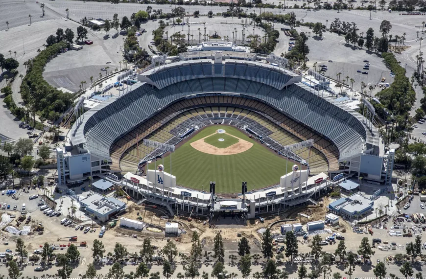 Why Dodger Stadium Guides are Still Getting Raises Despite Union Challenges