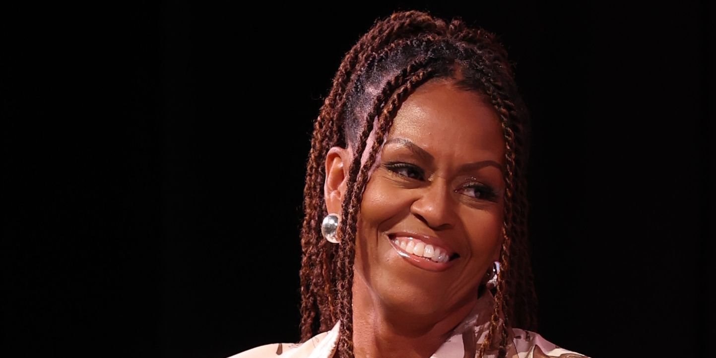 Michelle Obama Shows Off a Fun Winter Jeans Trend with a Lime Green Cardigan in a Heartwarming Family Thanksgiving Photo