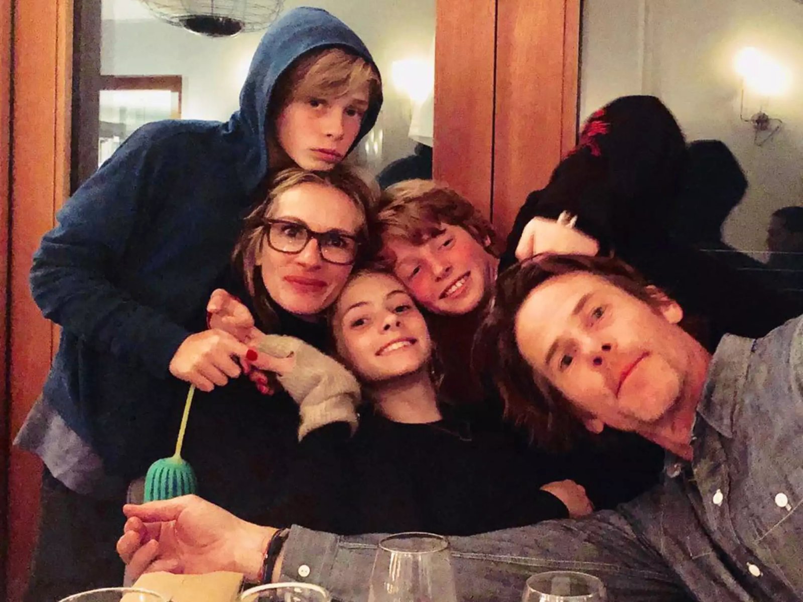 Julia Roberts and Danny Moder with their kids, Hazel, Phinnaeus, and Henry.