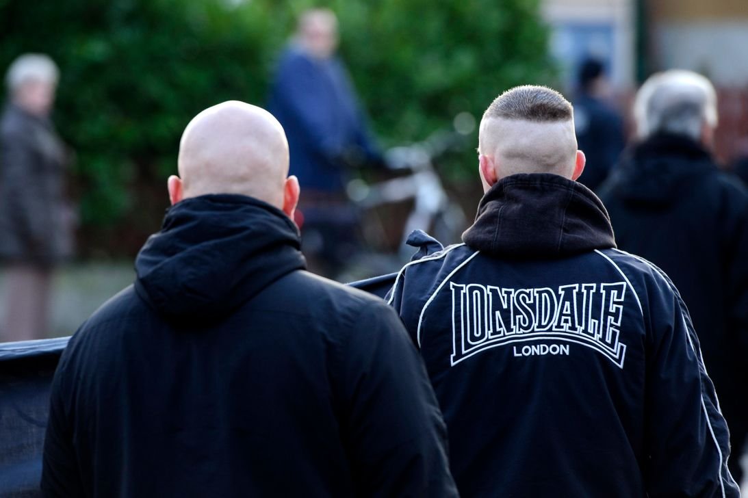 Neo-Nazis marched in January 2014 to commemorate the Allied bombing of the German city of Magdeburg during World War II. Several wore clothing by the British label Lonsdale.