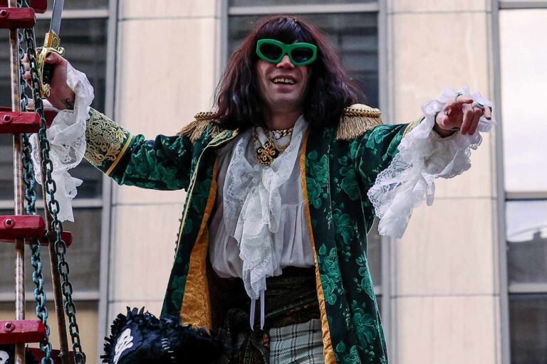 Social Media Buzzes as TikToker 'Mr. Fantasy' Takes the Stage at Thanksgiving Day Parade