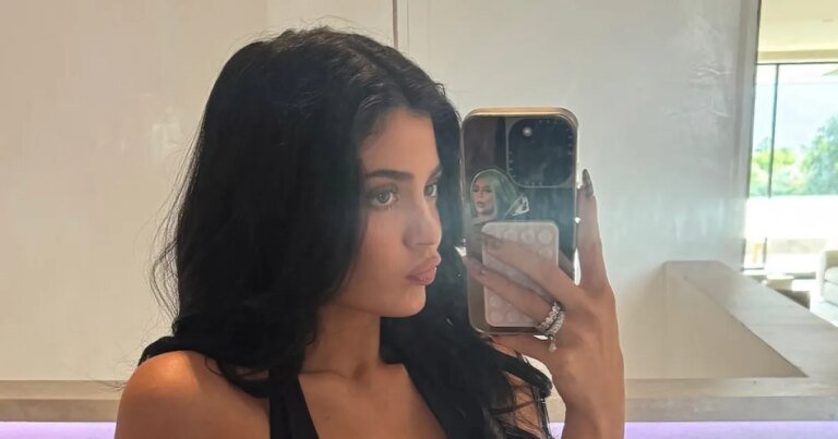 Kylie Jenner Stuns in a Chic Black Mini Dress at Her Family's Thanksgiving Dinner