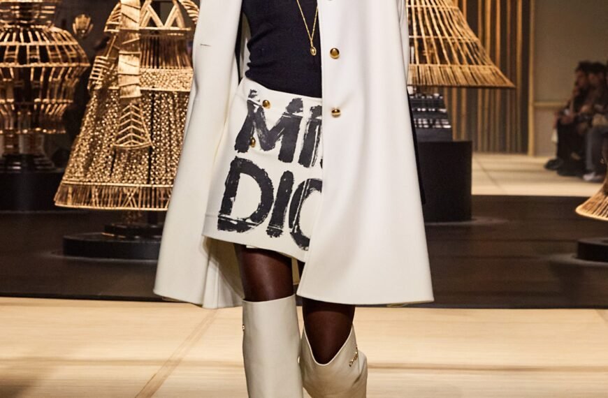 Dior’s Fall 2024 Show Takes Inspiration from the '60s with Go-Go Boots and the Iconic Miss Dior Logo