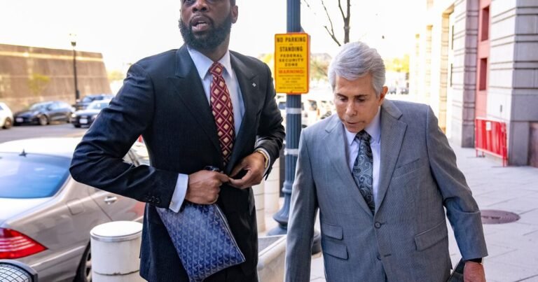 Fugees Rapper Pras Michel Sentenced to 14 Years for Making Illegal Donations to Obama Campaign