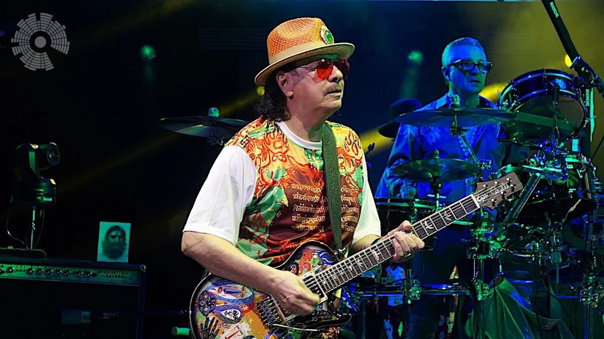 Santana Shares Exciting Plans for His 2026 Oneness Tour