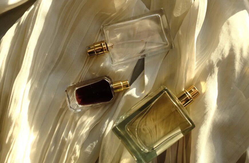 14 Refreshing Perfumes for Older Women That Are Stylish and Contemporary
