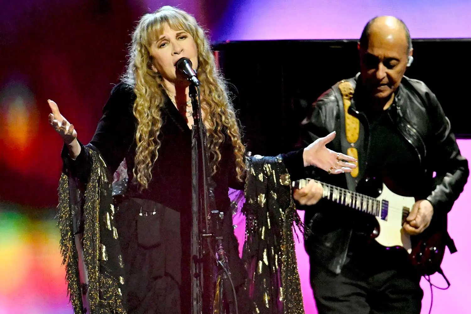 Stevie Nicks performs onstage during the FIREAID Benefit Concert for California Fire Relief at The Kia Forum on January 30, 2025 in Inglewood, California