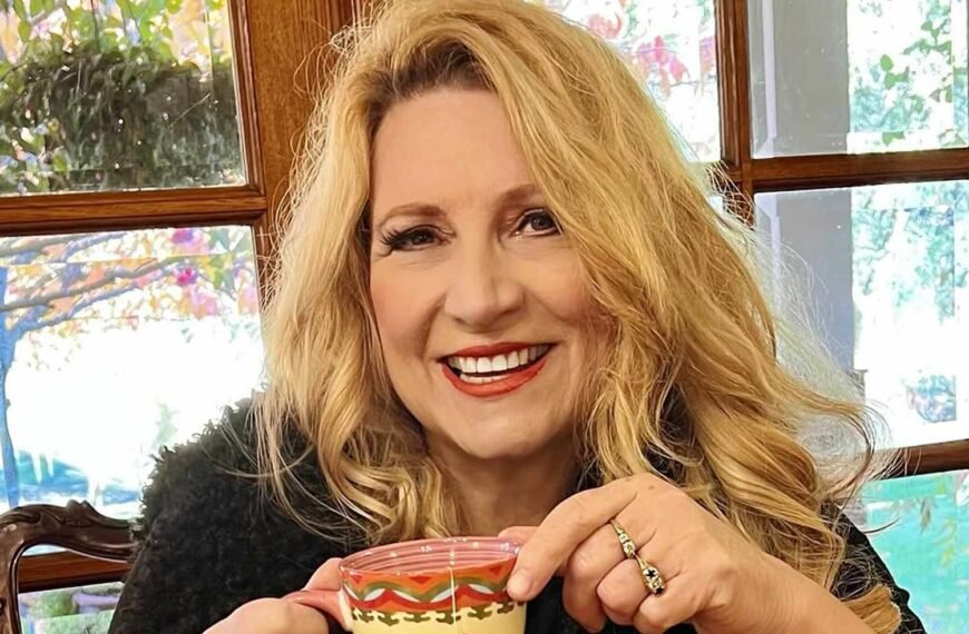 Delilah Reflects on a Special Listener Call from a Soldier Home for the Holidays