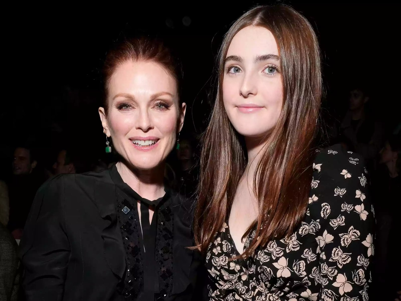 Julianne Moore and Liv Freundlich.