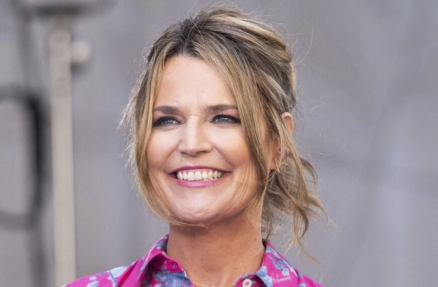 Savannah Guthrie Shares Her Favorite Hair Ties That Make a Thoughtful $20 Gift