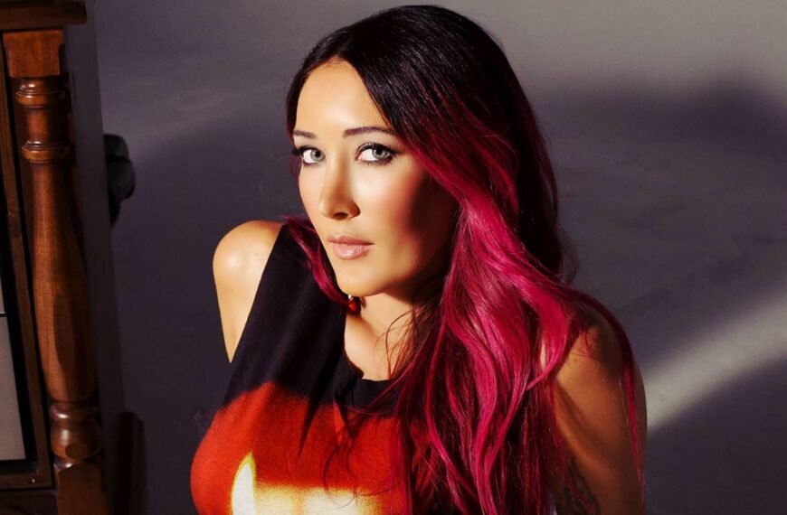 Aubrie Sellers Teams Up with Ashley Monroe for New Single 'Delusional' — Check It Out!