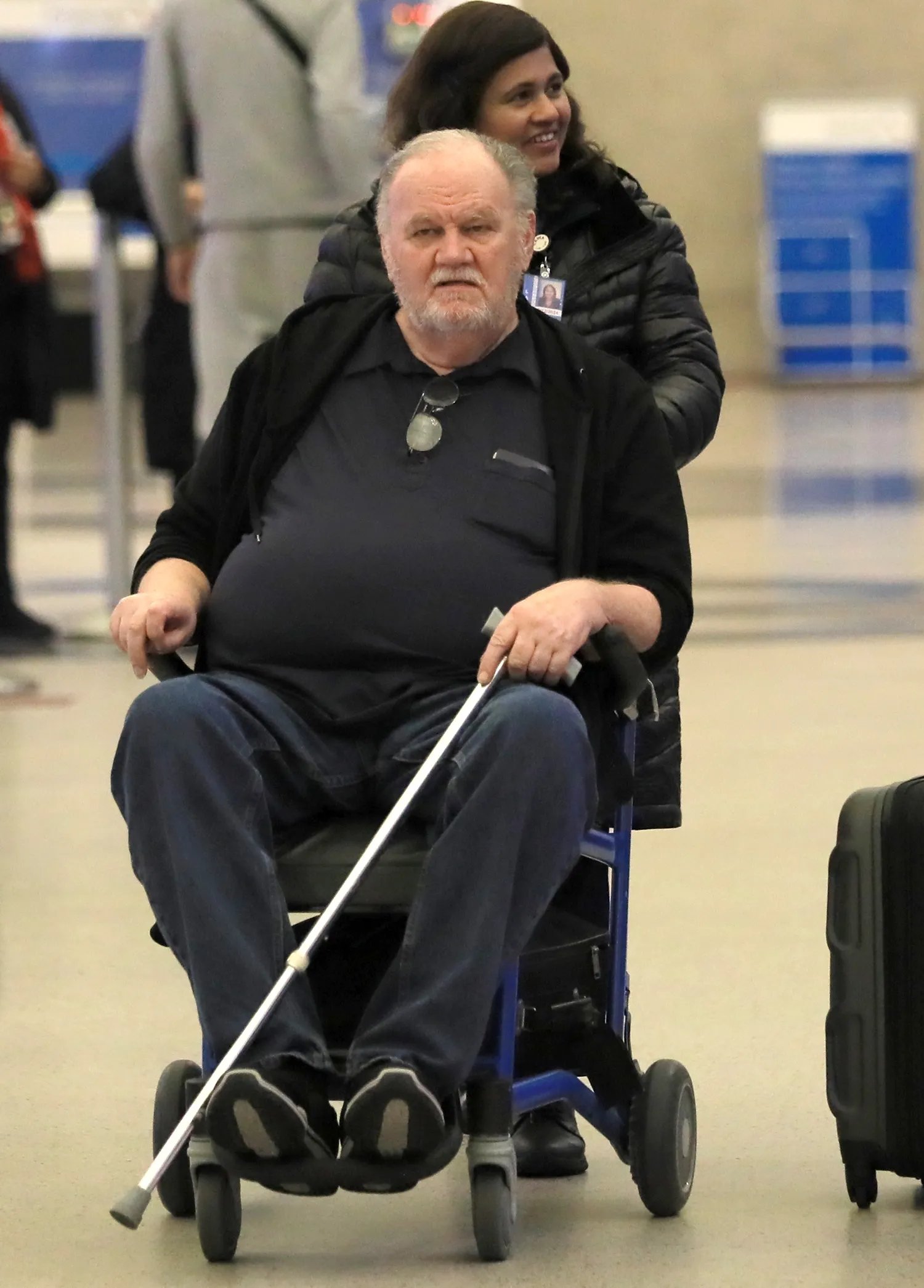 A frail-looking Thomas Markle seen in a wheelchair.