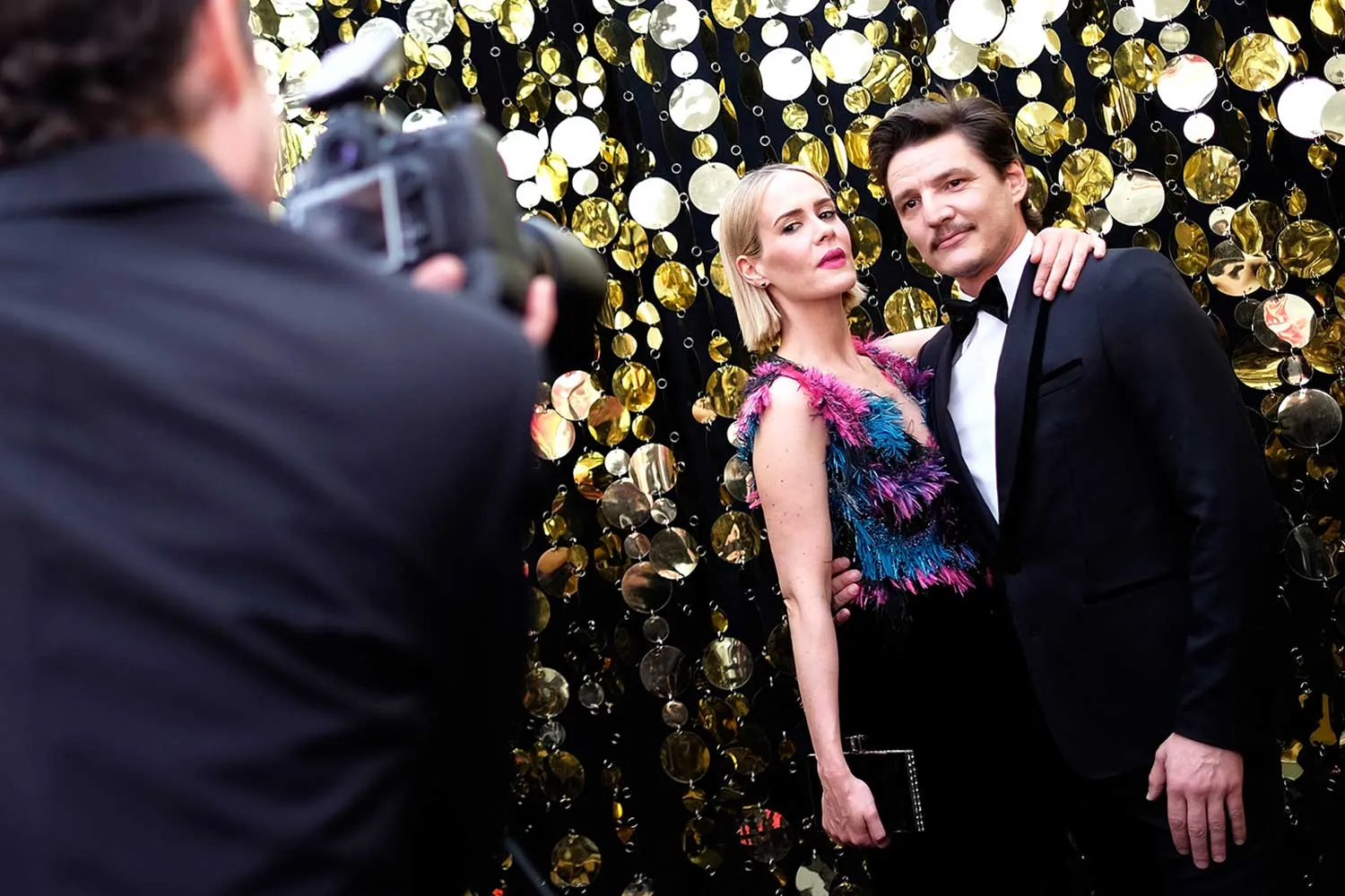 Sarah Paulson and Pedro Pascal attend The 22nd Annual Screen Actors Guild Awards at The Shrine Auditorium on January 30, 2016 in Los Angeles, California.