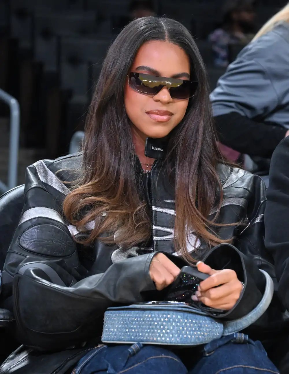 Blue Ivy Gets Glammed Up for Lakers Game With Jay-Z