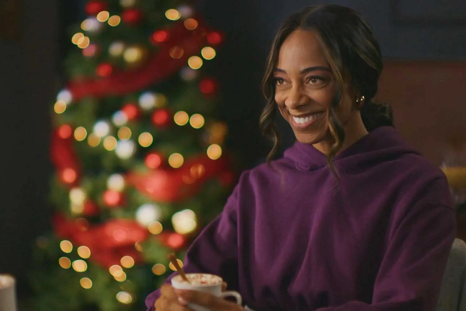 Nischelle Turner in A Runaway Bride for Christmas