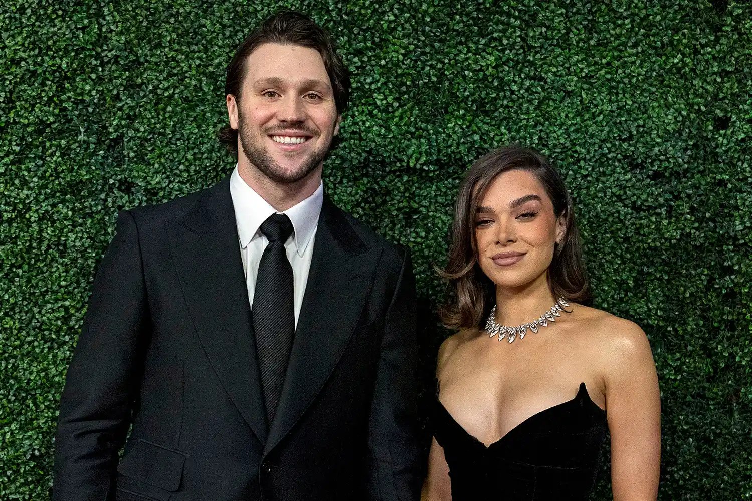 Josh Allen and Hailee Steinfeld at NFL Honors