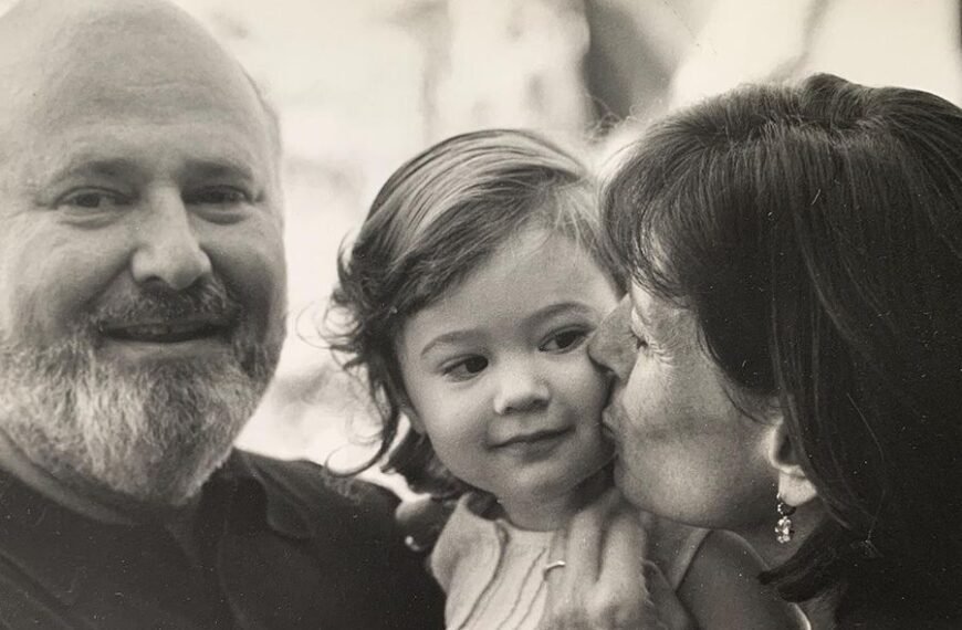 A Heartfelt Look at the Family Photos of Rob Reiner and Michele Singer Reiner