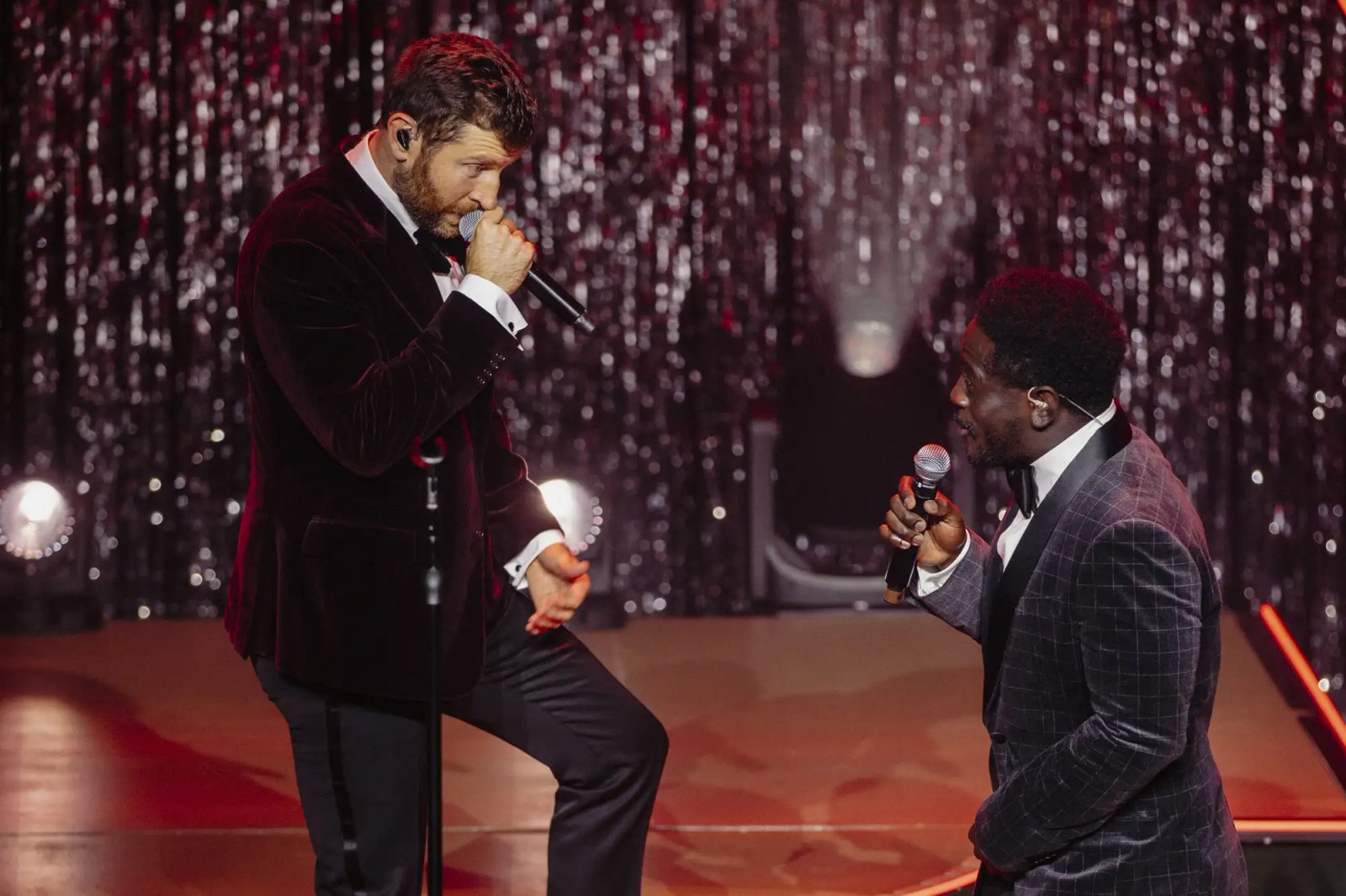 Brett Eldredge Christmas Music Tour