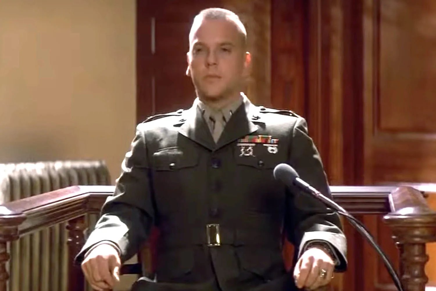 Kiefer Sutherland in A Few Good Men