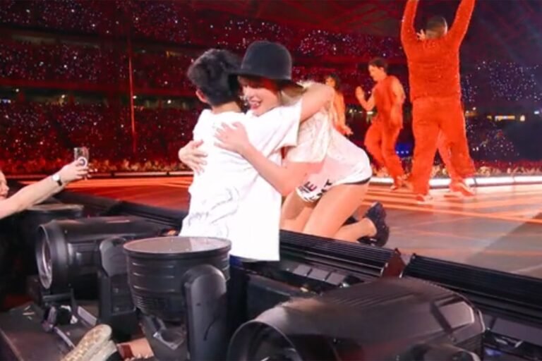 Taylor Swift Shares Heartfelt Thoughts on Connecting with Fans During Her Eras Tour '22 Experience: 'This is Why I Love It'