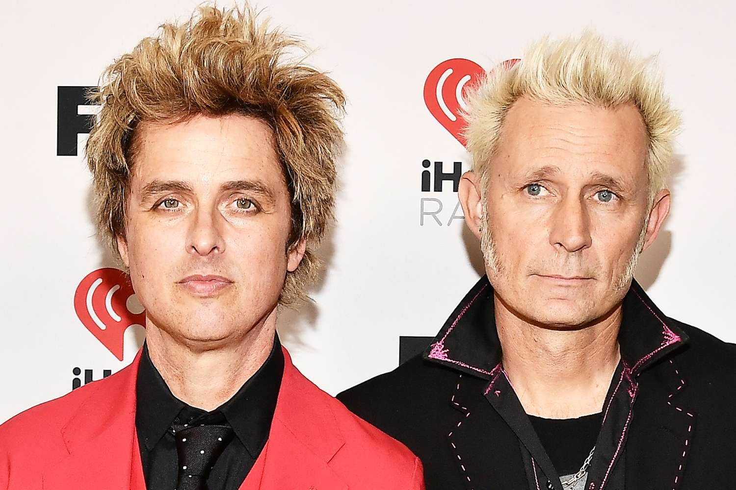 Mike Dirnt Shares Memories of Songwriting Talks with Billie Joe Armstrong at Age 10