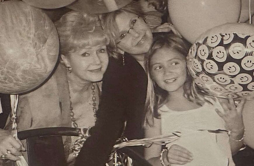 Heartwarming Nostalgia: Billie Lourd's Cherished Moments with Mom Carrie Fisher and Grandma Debbie Reynolds
