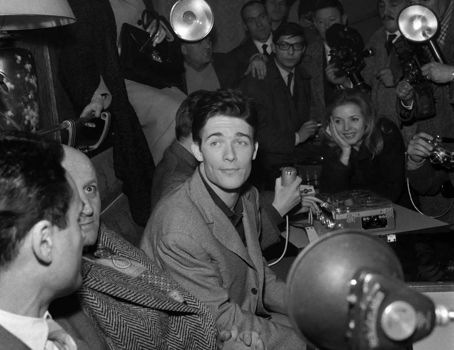 Jacques Charrier gives a press conference on January 11, 1960 to announce the birth of his son Nicolas.