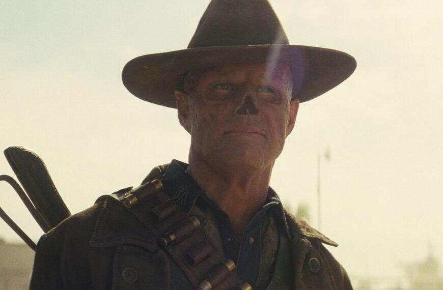 Walton Goggins Shares Insights on the White Lotus Reunion in Season 2