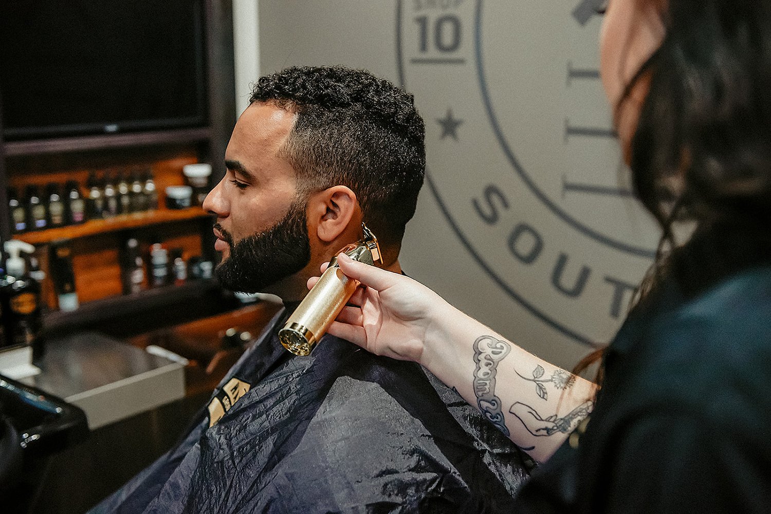 A Look Inside Hammer & Nails Santa Monica: A Great Spot for Grooming and Relaxation