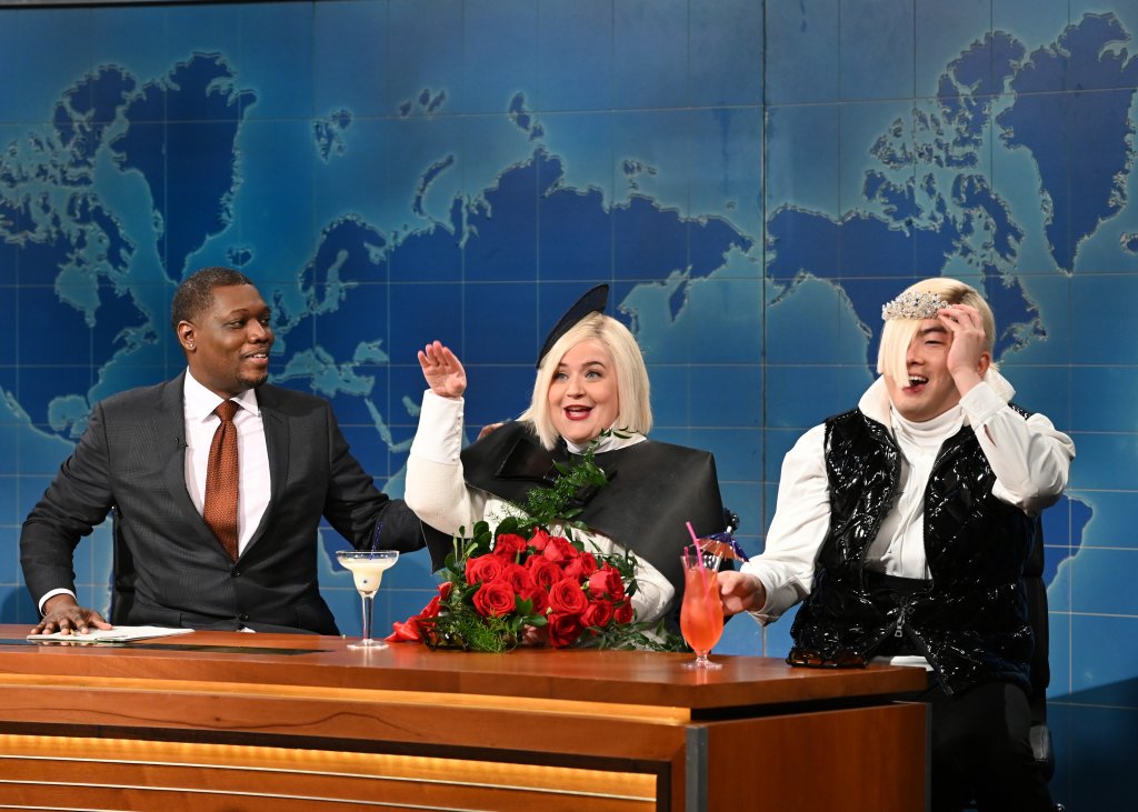 Aidy Bryant Joins ‘SNL’ to Celebrate Bowen Yang and Share Fresh Trends
