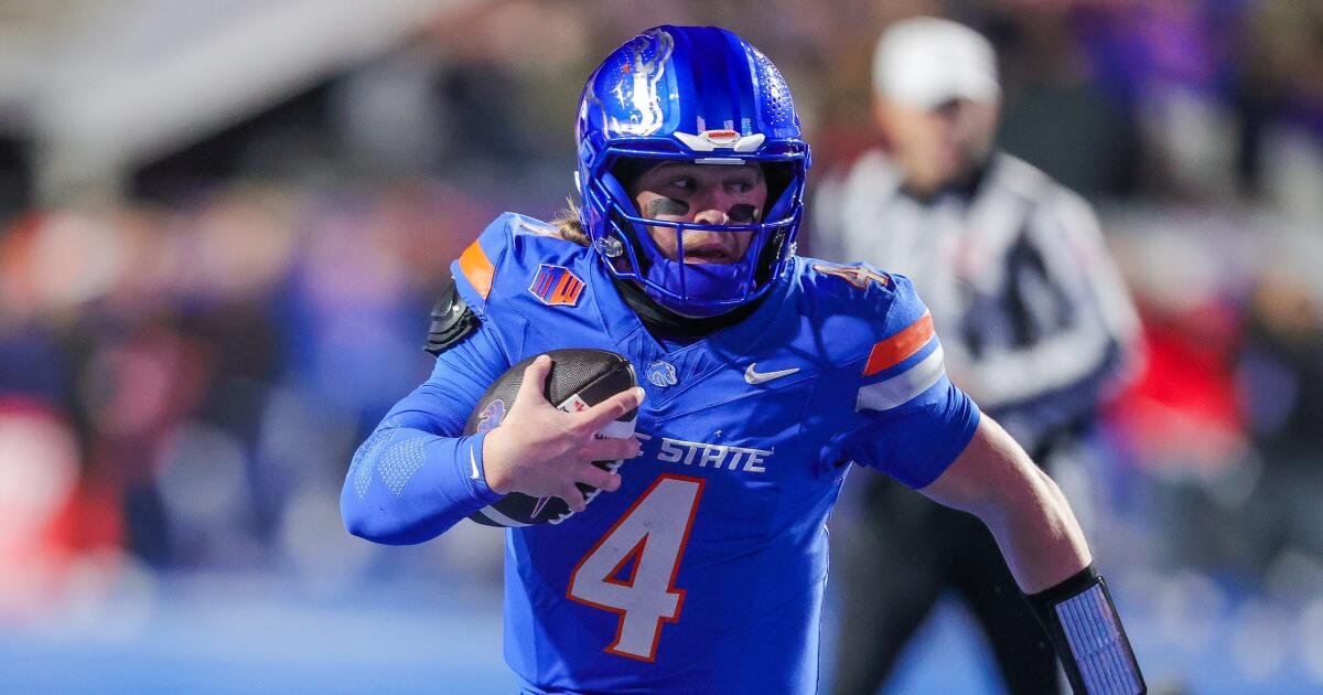 Boise State's Challenge: Key Points to Keep an Eye on in the LA Bowl Against a Big Ten Team