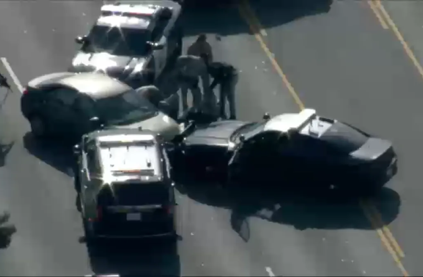 CHP Uses PIT Maneuver to Safely Stop Pursuit in Burbank