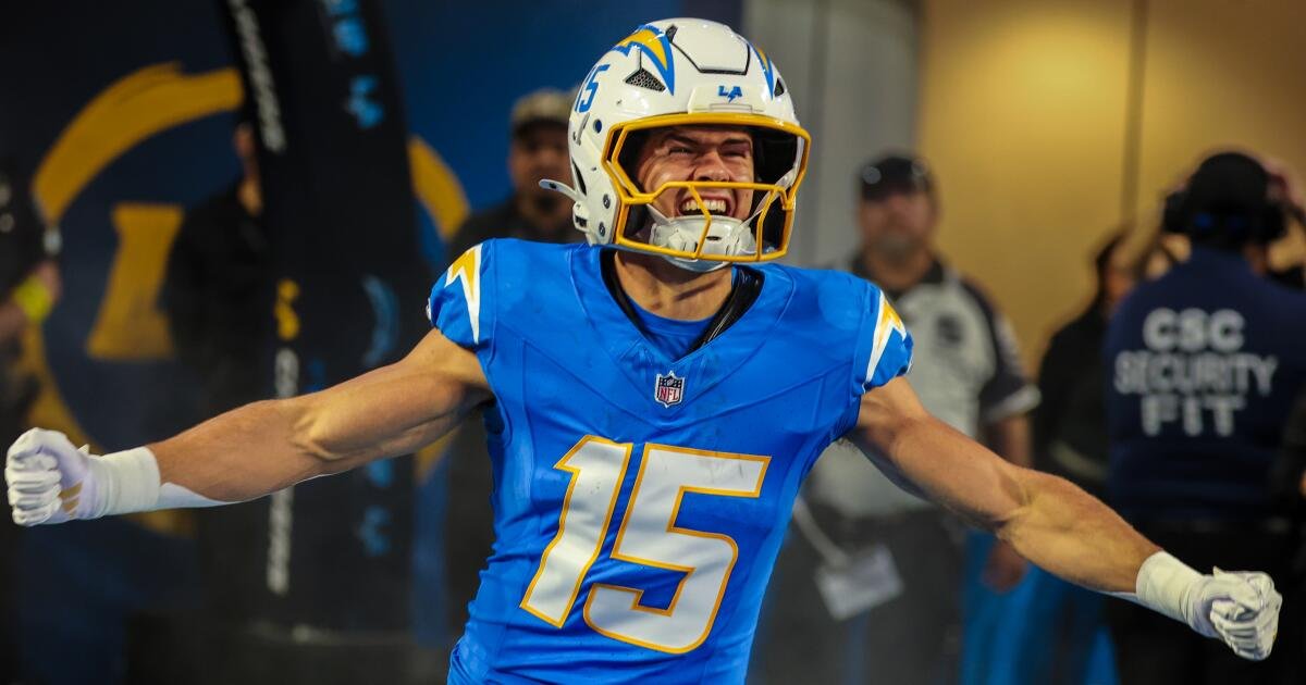 Catch the Chargers vs. Houston Texans: Viewing Details, Start Time, and Game Predictions