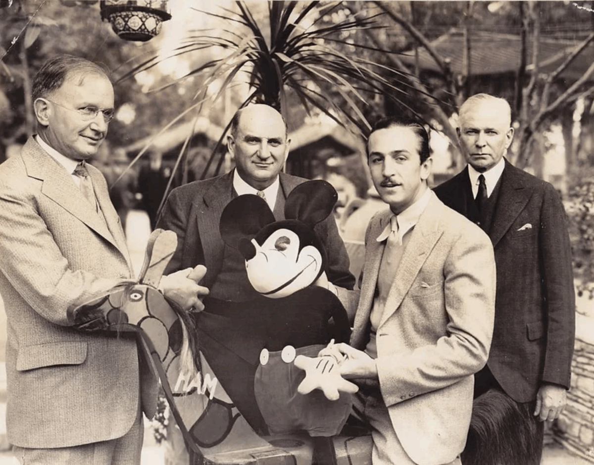 Celebrating a Century of Friendship at the Los Angeles Breakfast Club