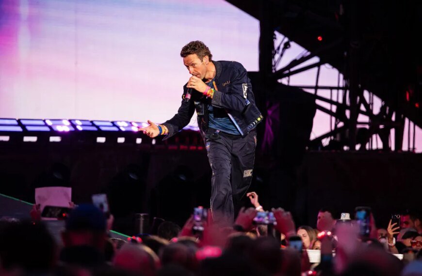 Coldplay Kiss Cam Woman Shares Her Side of the Story