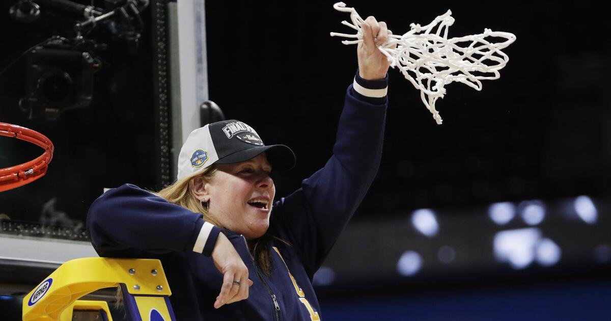 Eight Practical New Year’s Resolutions for Success in UCLA Athletics by 2026