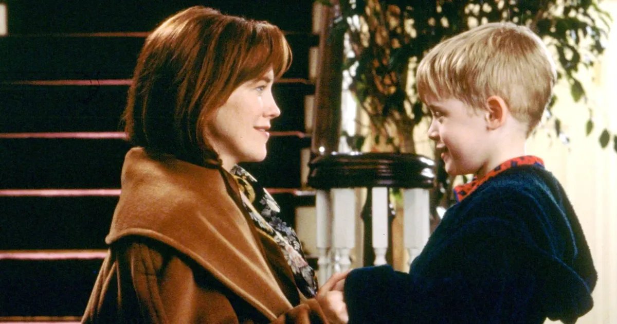 Enjoying the Holiday Favorite: A Guide to Watching Home Alone This Season