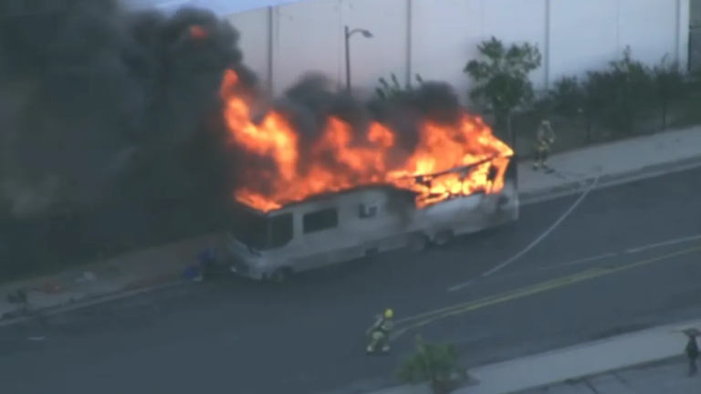 Fire Breaks Out Next to Business on Chatsworth Street in Large RV Incident