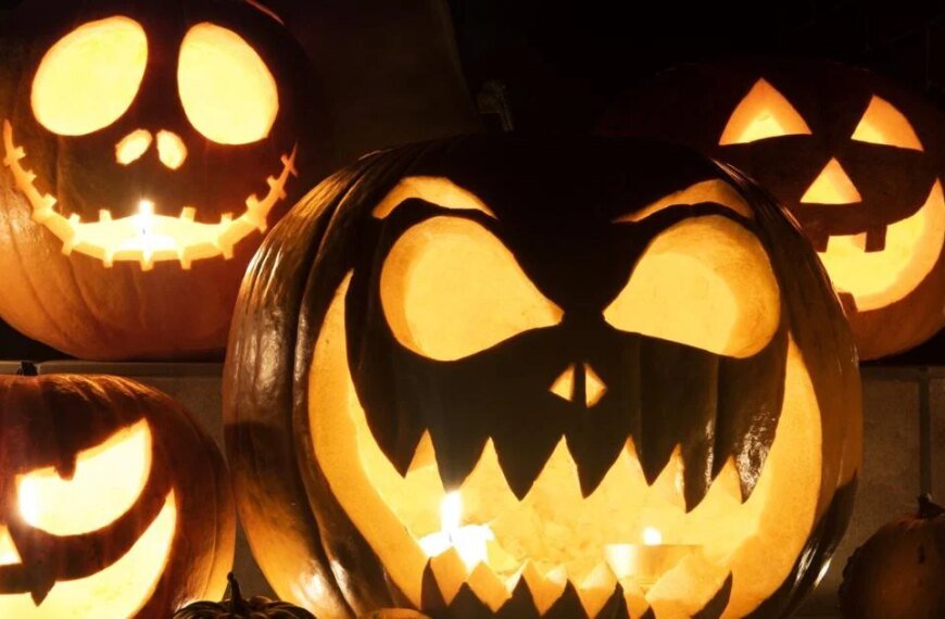 Halloween in Los Angeles: A Fun Blend of Phantoms, Burlesque, and Paranormal Events