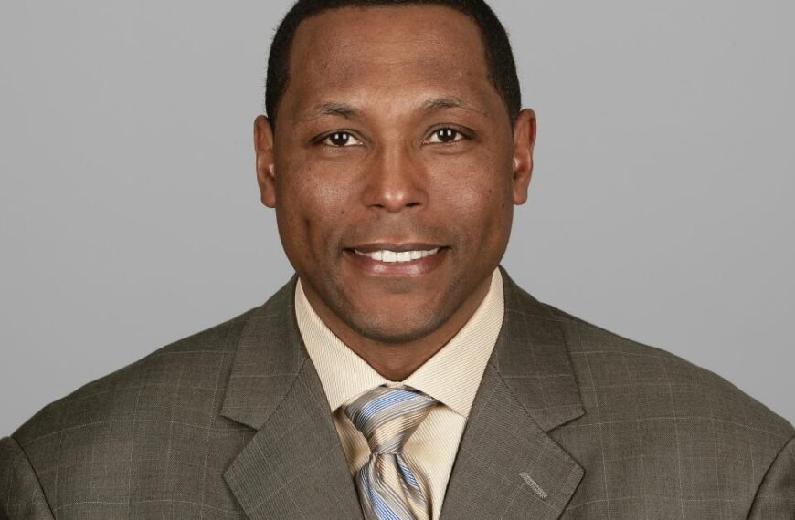 JSerra Appoints Verbum Dei Grad Hardy Nickerson as New Football Coach