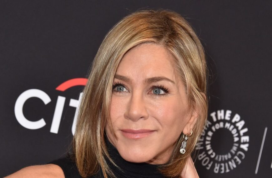 Jennifer Aniston Shares Why She's Easing into Her Romance with Jim Curtis More Comfortably Than Before