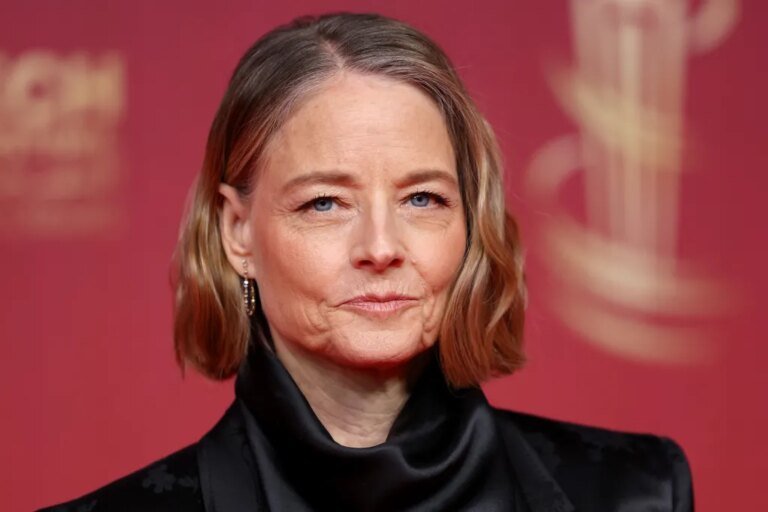 Jodie Foster Shares Thoughts on Why Martin Scorsese's 'Killers of the Flower Moon' Might Fit Better as an 8-Hour Streaming Series