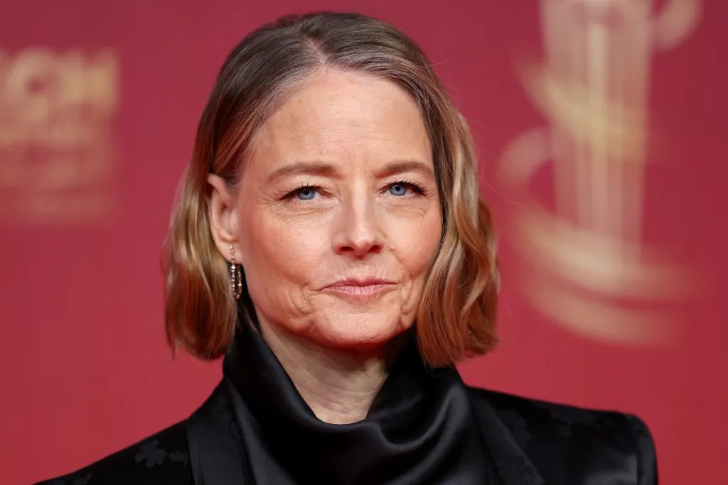 Jodie Foster Shares Thoughts on Why Martin Scorsese's 'Killers of the Flower Moon' Might Fit Better as an 8-Hour Streaming Series