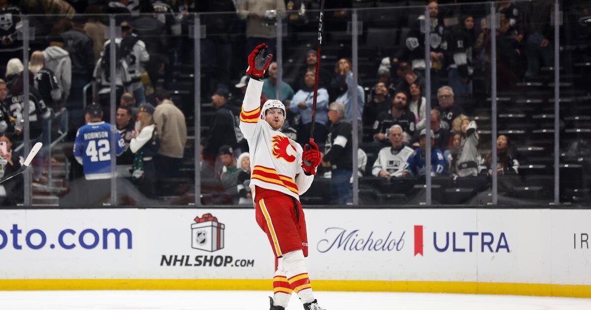 Kings Lose to Flames in Overtime After Anze Kopitar's Goal is Disallowed