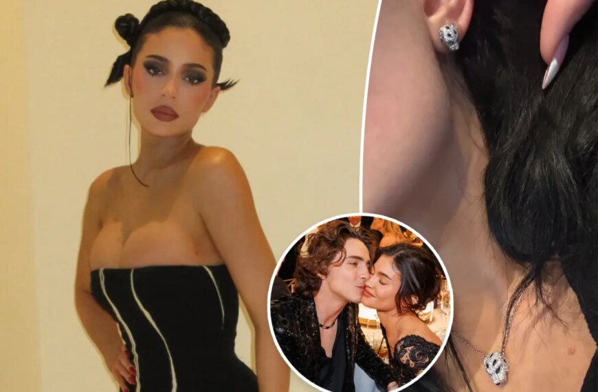 Kylie Jenner Shows Off Her $57K Cartier Jewelry on Christmas with Heartfelt Messages from Timothée Chalamet