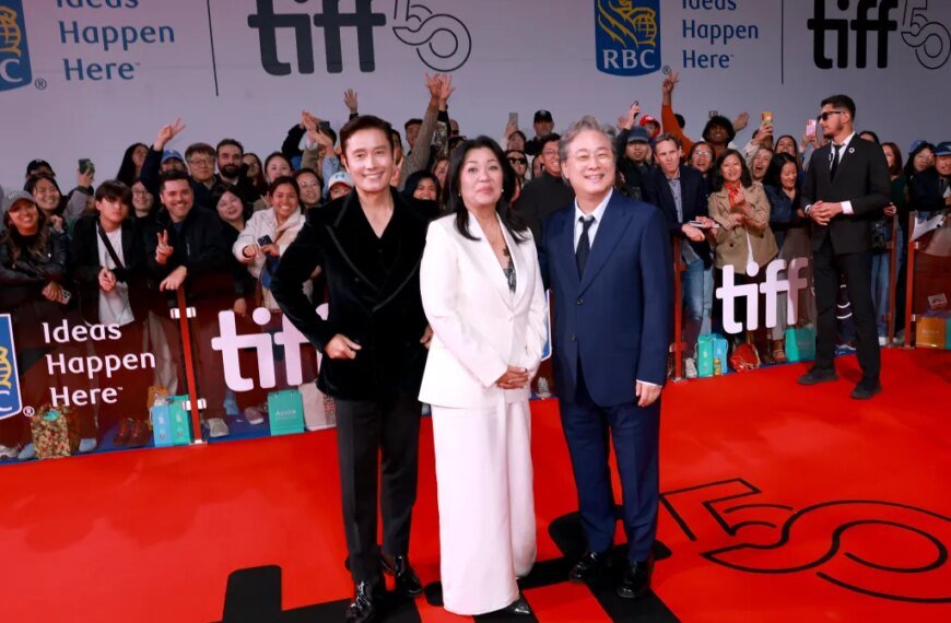 Lee Byung Hun Talks About His Golden Globe Nomination, Squid Game, and K-Pop Demon Hunters