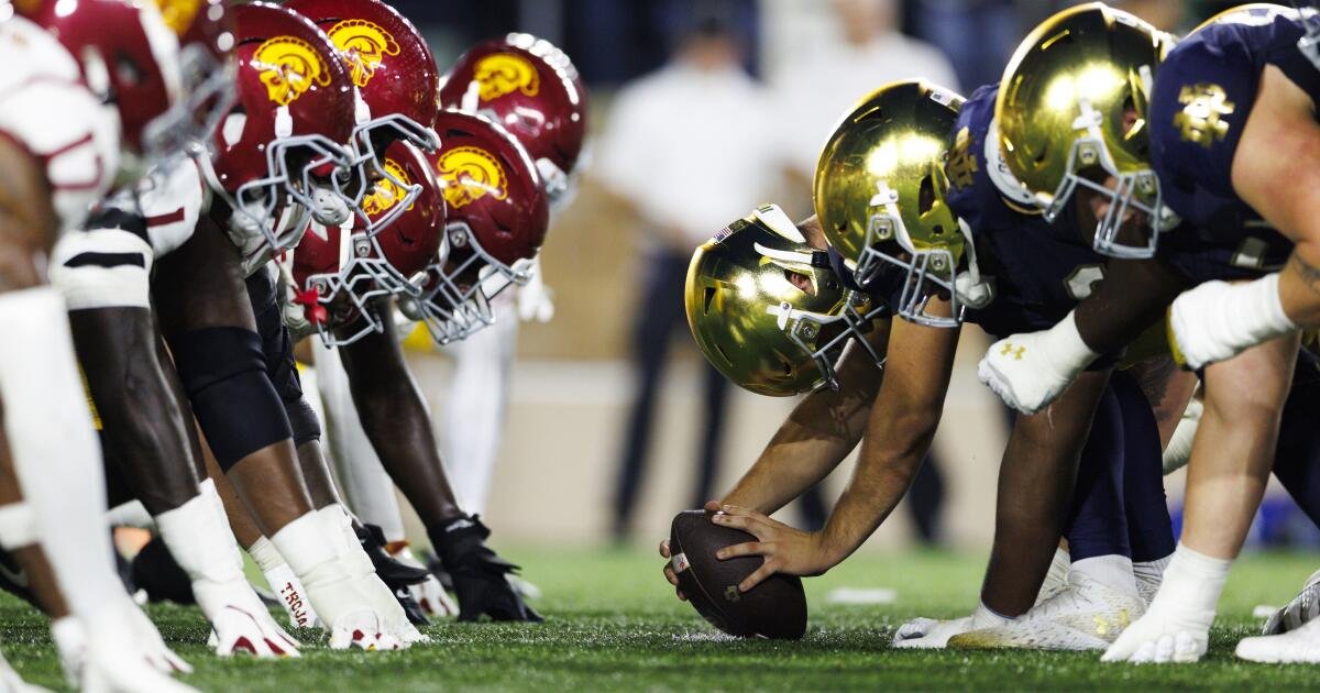 Letters to Sports: Understanding the Blame in the USC-Notre Dame Matchup