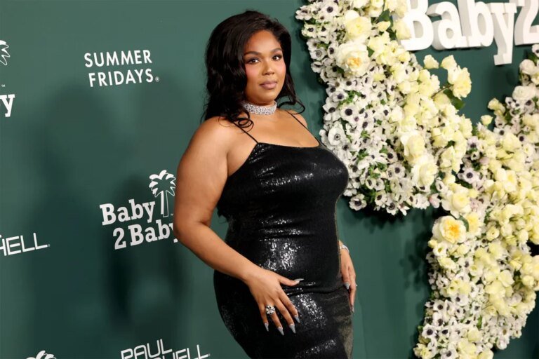 Lizzo Responds to Online Fat Joke: A Message About Body Positivity and Self-Acceptance