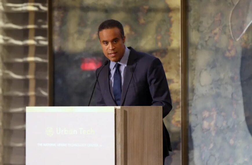 Maurice DuBois is Leaving His Role as Co-Anchor of CBS Evening News This Month