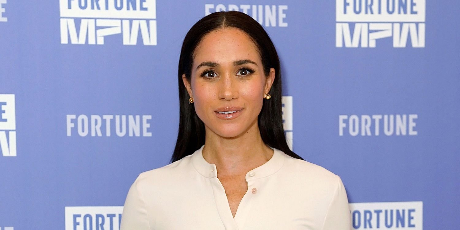 Meghan Markle Celebrates Big News with a Sweet Childhood Photo of Her and Her Mom